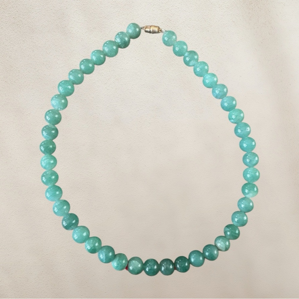 Elegant Turquoise Stone Beaded Necklace